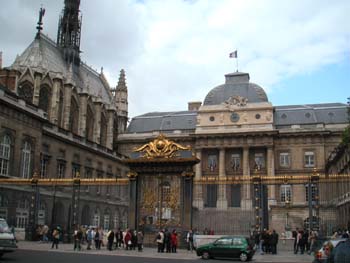 Justizpalast